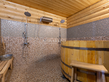 Комплекс из трёх коттеджей на 30 человек