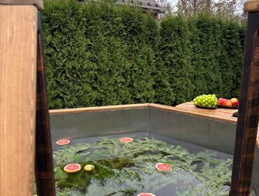 Комплекс из трёх коттеджей на 30 человек