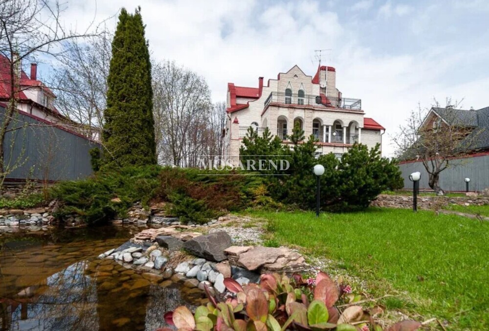 Коттедж на 25 человек