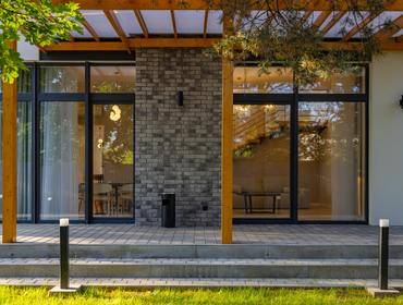 Волендам - коттедж на 12 человек