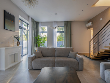 Волендам - коттедж на 12 человек