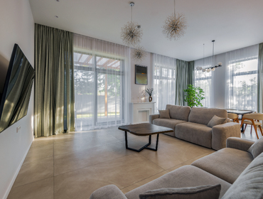 Волендам - коттедж на 12 человек