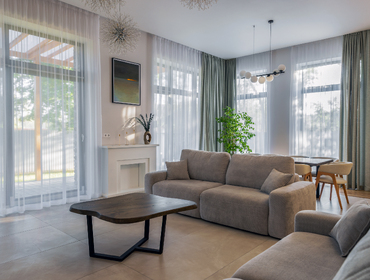 Волендам - коттедж на 12 человек