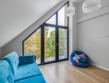 Волендам - коттедж на 12 человек