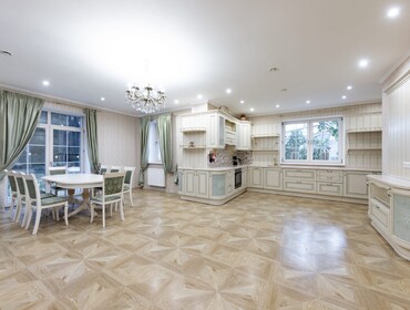 Коттедж на 50 человек