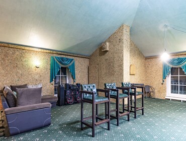 Коттедж на 50 человек