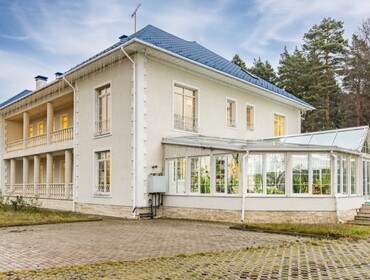 Коттедж на 50 человек