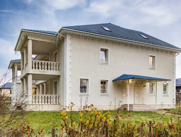 Коттедж на 50 человек