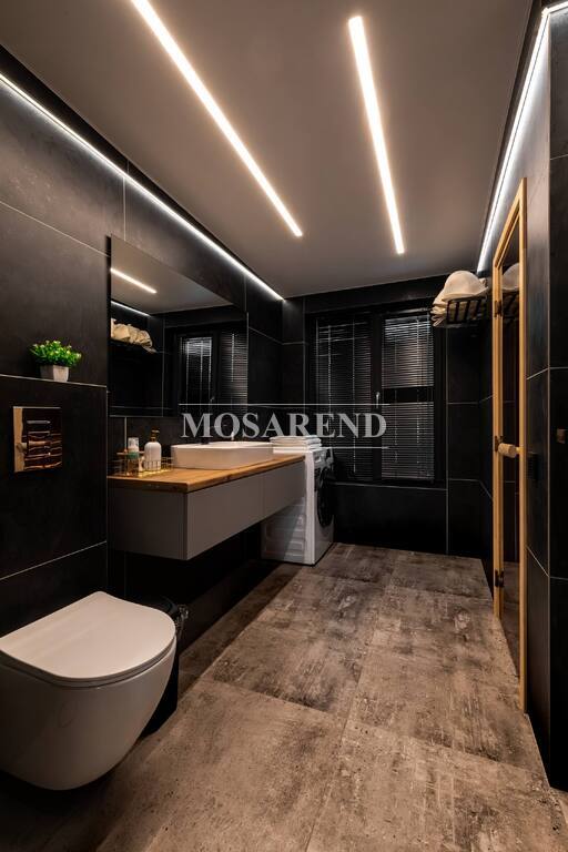 Комплекс из двух коттеджей на 24 человека