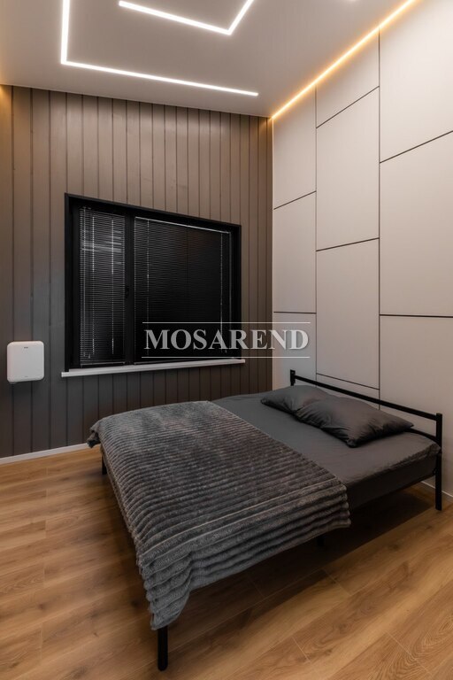 Комплекс из двух коттеджей на 24 человека