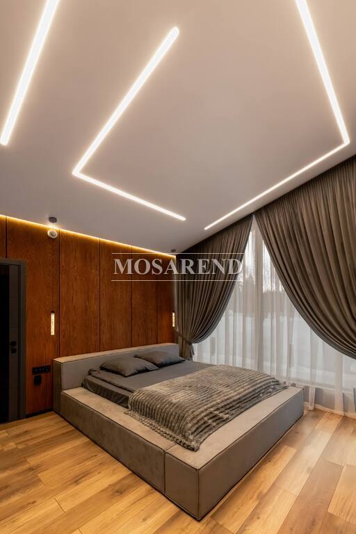 Комплекс из двух коттеджей на 24 человека