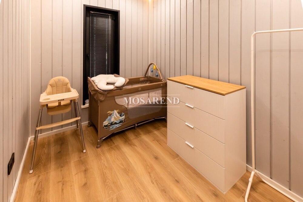 Комплекс из двух коттеджей на 24 человека