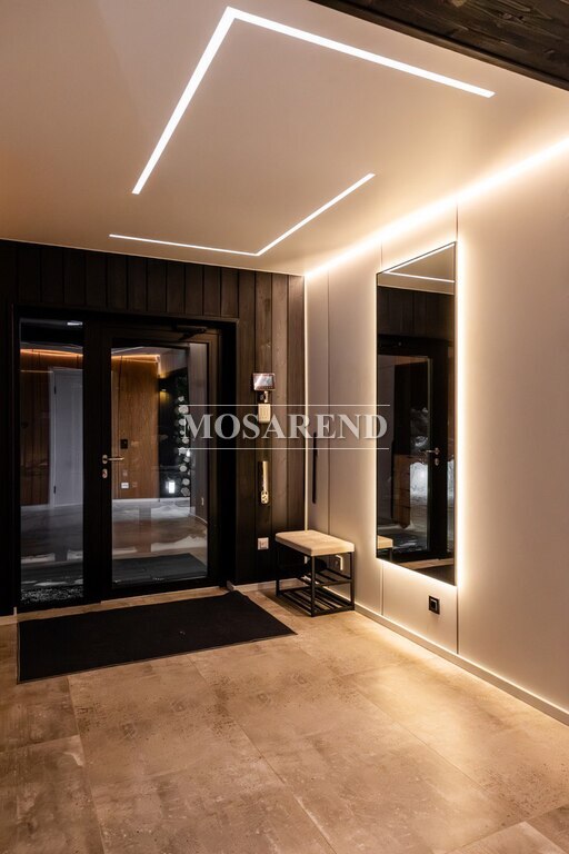 Комплекс из двух коттеджей на 24 человека