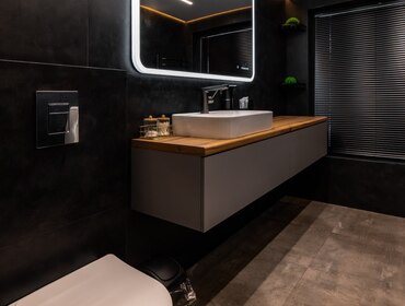 Комплекс из двух коттеджей на 24 человека