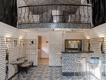 Дом Диско-клуб - коттедж на 25 человек