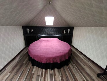 Дом Диско-клуб - коттедж на 25 человек