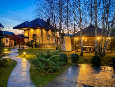 Комплекс из двух коттеджей на 35 человек