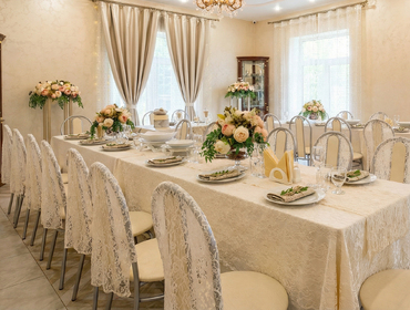 Комплекс из двух коттеджей на 35 человек