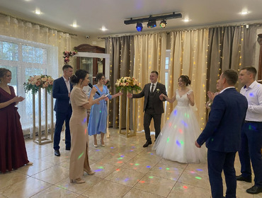 Комплекс из двух коттеджей на 35 человек