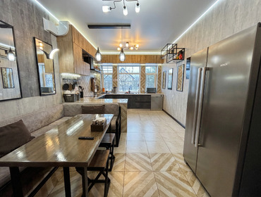 Комплекс из двух коттеджей на 35 человек