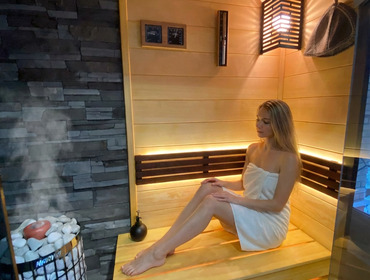 Комплекс из двух коттеджей на 35 человек