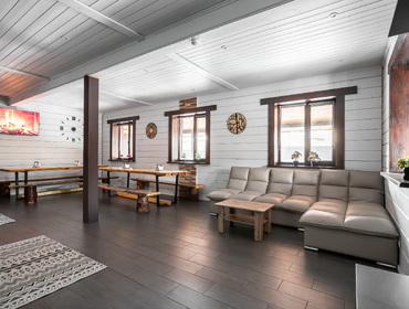 Коттедж на 18 человек