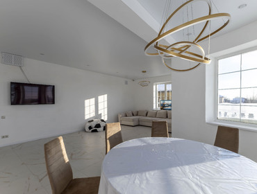 Коттедж на 50 человек