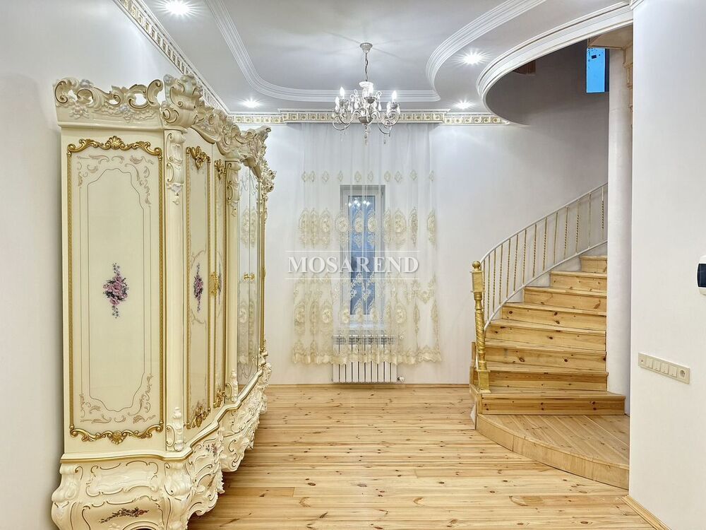 Коттедж на 25 человек