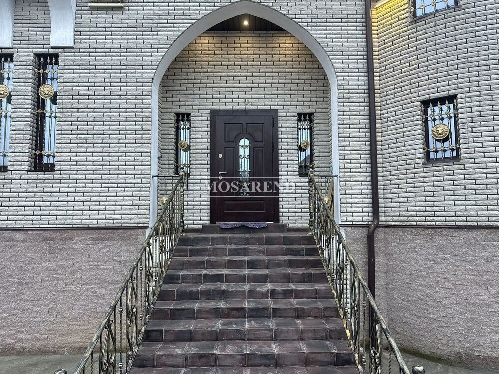 Коттедж на 25 человек