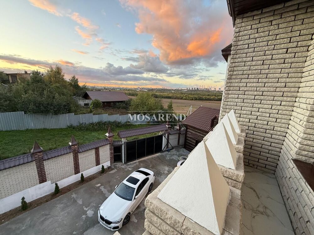 Коттедж на 25 человек