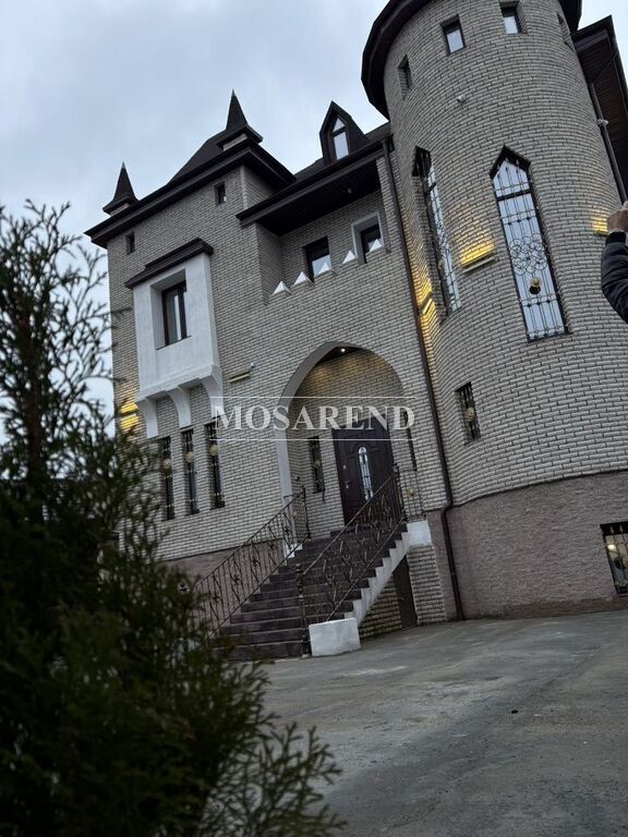 Коттедж на 25 человек