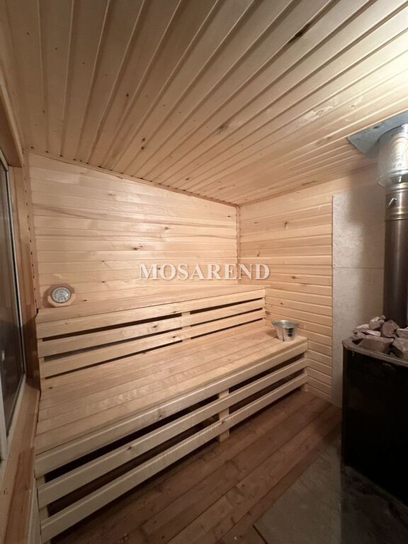 Коттедж на 50 человек