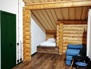 Комплекс из двух домов с баней на 40 человек