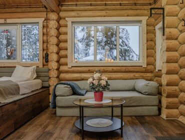 Комплекс из двух домов с баней на 40 человек