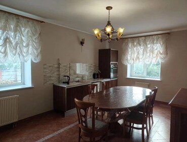 Коттедж на 30 человек