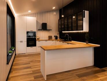 Коттедж на 12 человек