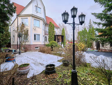 Коттедж на 20 мест