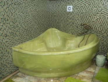 Усадьба из 6 строений на 150 человек