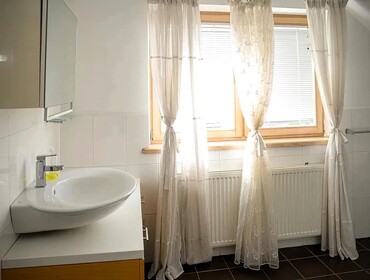 Коттедж на 50 человек