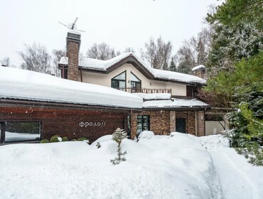 Коттедж МОНЭ на 35 человек