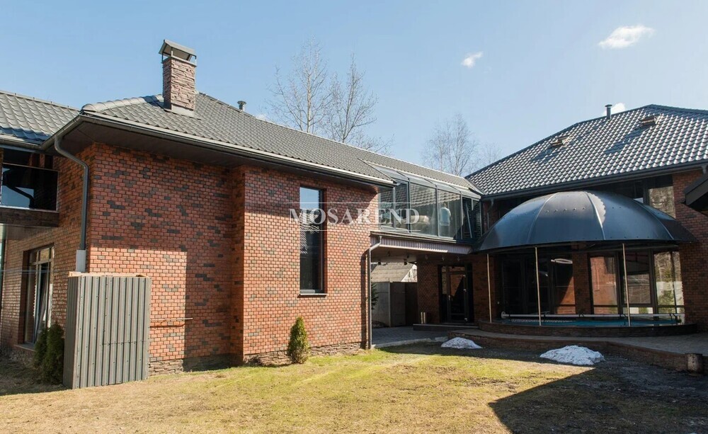 Красная горка - коттедж на 50 человек