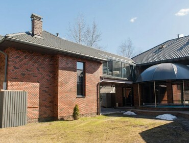 Красная горка - коттедж на 50 человек