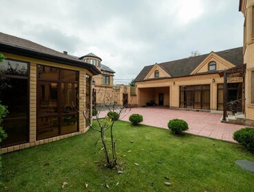 Барский дом в Румянцево - коттедж на 30 человек