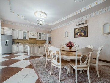 Барский дом в Румянцево - коттедж на 30 человек