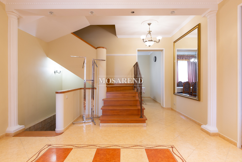 Коттедж на 30 человек