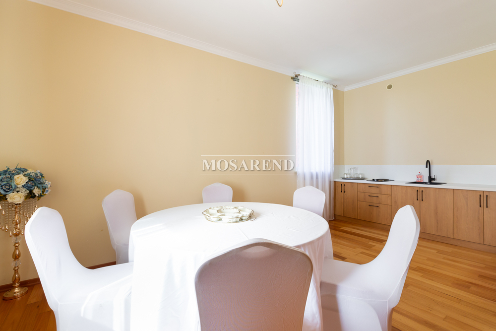 Коттедж на 30 человек