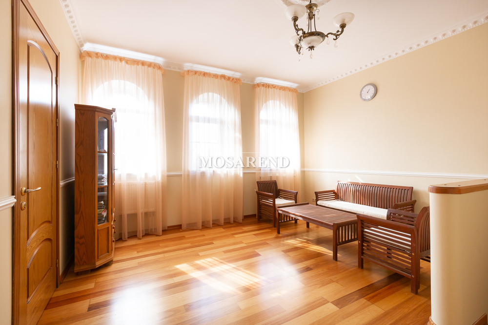 Коттедж на 30 человек