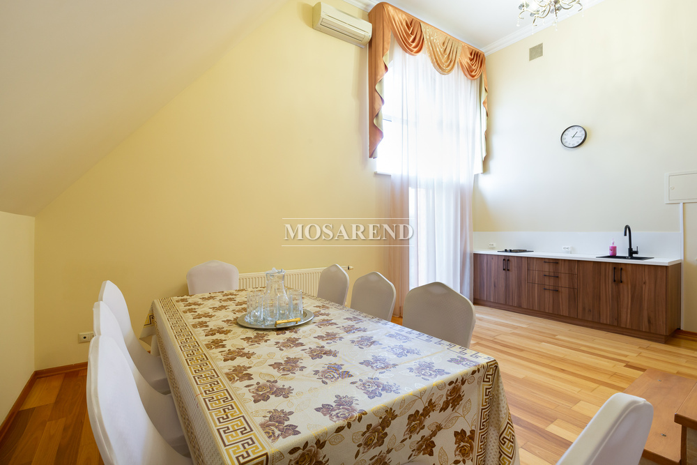 Коттедж на 30 человек