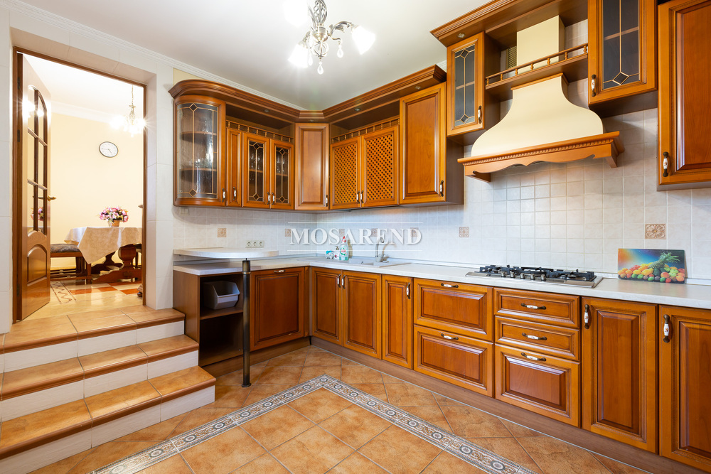 Коттедж на 30 человек