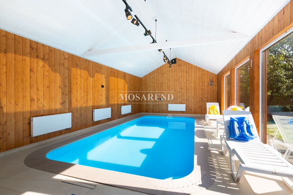 Коттедж на 30 человек